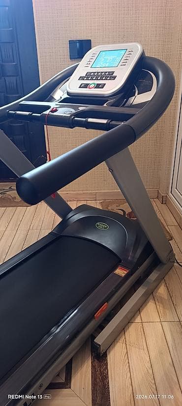qaci: Green Hill qaçış trenajoru - Güclü elektrik mühərriki, sürət — 2