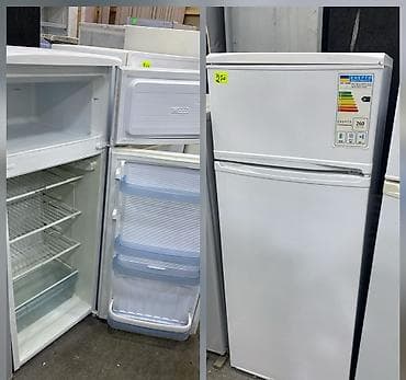 Soyuducu Paltaryuyan televizor vitrinlerin satış mərkəzi: İki qapılı məişət soyuducusu - Yuxarıda dondurucu bölmə, aşağıda əsas