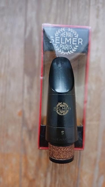 Henri Selmer Paris klarnet ağızlığı – “S” modeli.Yenidir