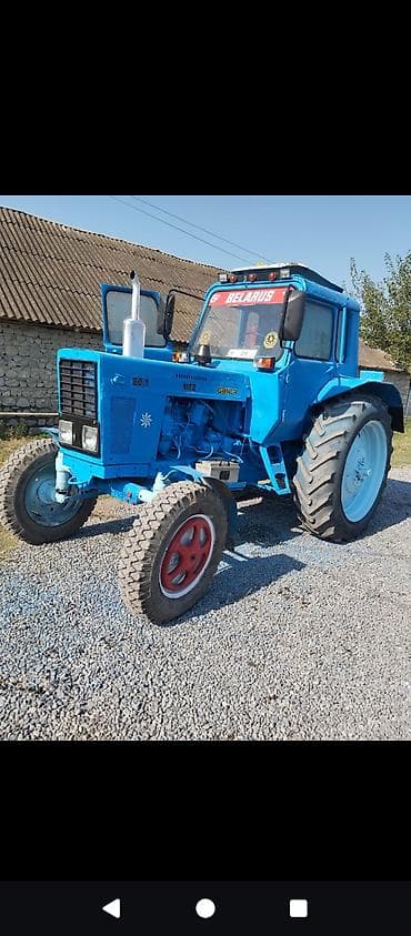 MTZ Belarus 80.1 traktor - Model: MTZ Belarus 80.1 (etiket üzərində