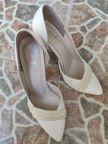 туфли с силиконовыми вставками: Туфли, Размер: 38, цвет - Бежевый, Б/у — 3