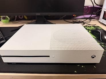 diskilər: Xbox One S oyun konsolu – ağ korpus Təcili satılır📌 Komplekt: - Xbox — 1