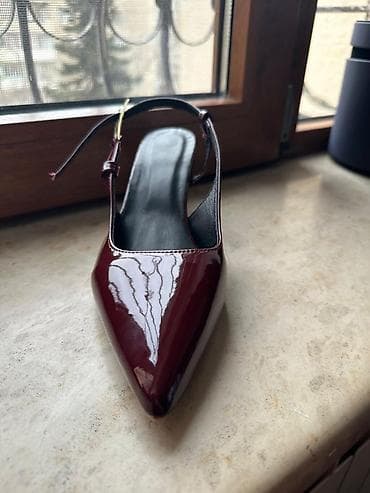 Digər ayaqqabılar: Qadın ayaqqabısı – klassik slingback Bir defe geyenelib(37 — 5