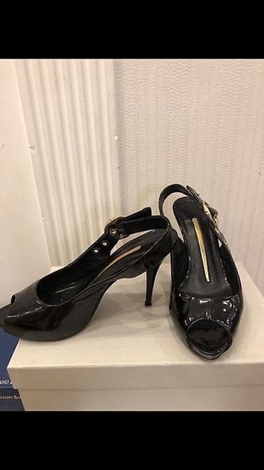 versace qizil sepler: Qadın ayaqqabısı – qara lak dəridən açıq burunlu, arxası açıq — 3