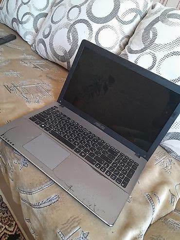 acer nitro 1: ASUS noutbuk - Marka/model: ASUS (15.6" seriya – klaviaturada tam — 2