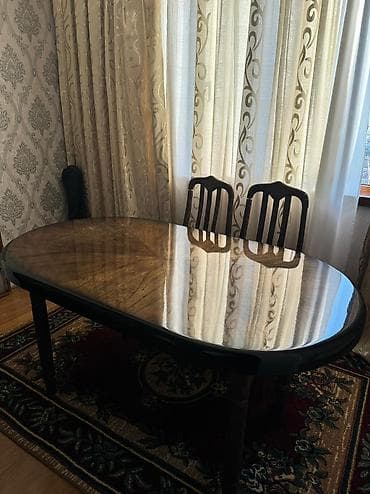 Qonaq masası, İşlənmiş, Oval masa lalafo.az -da Qonaq masası, İşlənmiş, Oval masa