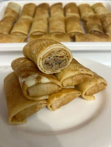 Süd məhsulları və yumurtalar: Ev üsulu blinçik – ətli içliklə - Nazik, yumşaq xəmirdən hazırlanmış — 1