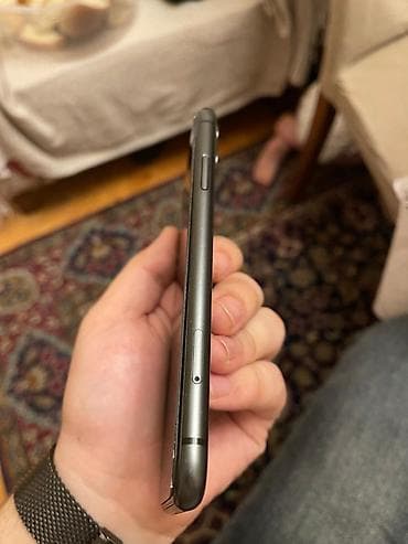 ikinciel iphone: IPhone 11, 64 GB, Qara, Face ID — 2