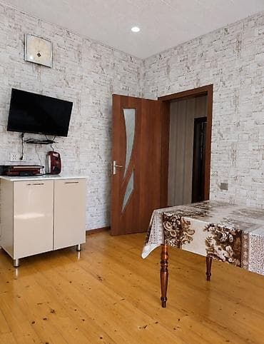 imislide satilan evler: 4 otaqlı, 100 kv. m, Orta təmir — 8