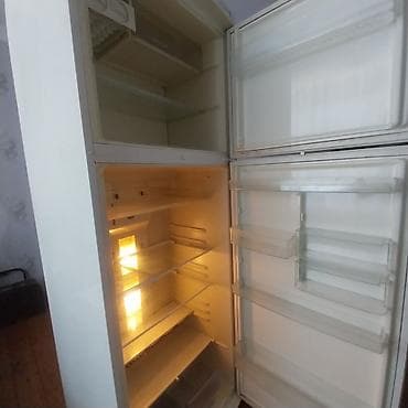 Нерабочий 2 двери Siemens Холодильник Продажа, цвет - Белый at lalafo.az Нерабочий 2 двери Siemens Холодильник Продажа, цвет - Белый