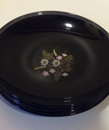 yuxuda xrustal qab görmek: Boşqablar, rəng - Qəhvəyi — 2