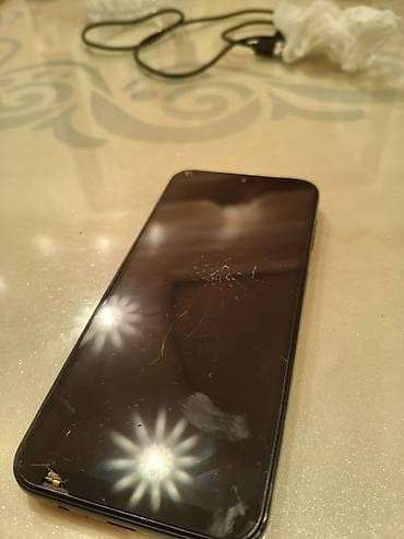 Samsung Galaxy A14 5G, 128 GB, rəng - Qara, Qırıq