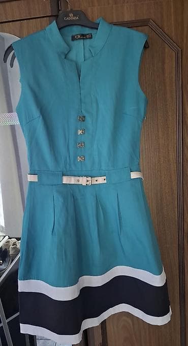 Qadın paltarı – zəngin firuzə rəngdə, dizə qədər uzunluqda, sleeveless — 1