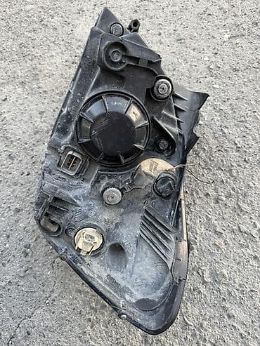 bmw e 39: Məhsul: Avtomobil ön farası (sol tərəf) Təsvir: - Halogen tipli ön — 4
