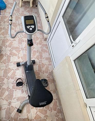 İdman alətləri: Maşın tipi: QANKE stasionar velotrenajor Xüsusiyyətlər: - Rahat — 3