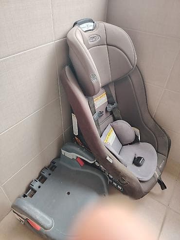 konverse: Graco uşaq avtomobil oturacağı + ayrı booster oturacaq - Brend/model — 1