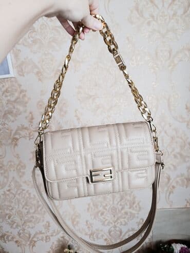 fendi: Çiyin çantası, Fendi, İşlənmiş — 3