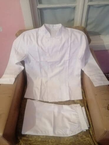 Lalafoda yeni: Aşpaz formaları – müxtəlif modellər Son qiymət 25azndir. - Rəng: ağ — 3