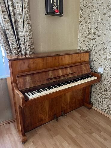 saatlar type 1: Upright pianino – Weinbach - Brend/model: Weinbach upright pianino - — 1