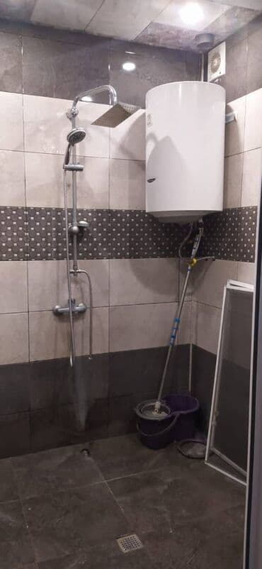 xutor kiraye: Nəsimi rayonu,4 mkr dairəsi yaxınlığında,5 mərtəbənin,2-ci — 6