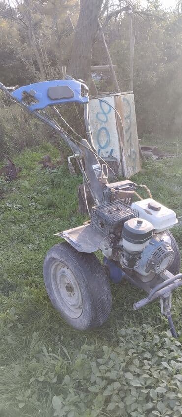 xanımlar ucun maşınlar: Salam matoblok 100 dü benzin baki 76 di elave melumat ucun zeng edin — 7