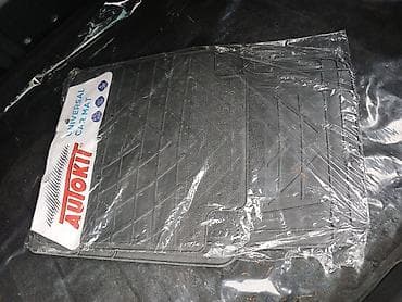 Avtomobil üçün ayaqaltı, Rezin