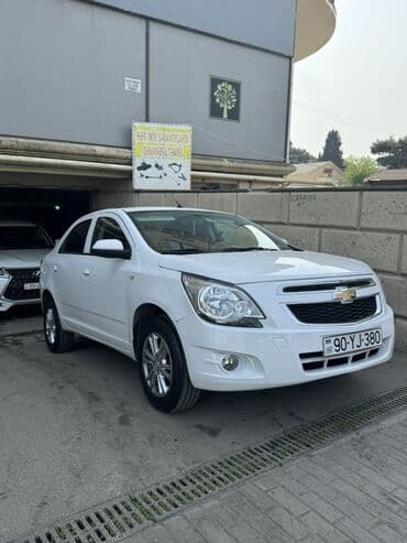 chevrolet azerbaijan satis merkezi: Chevrolet Cobalt: 1.5 l | 2024 il 10000 km Sedan — 1