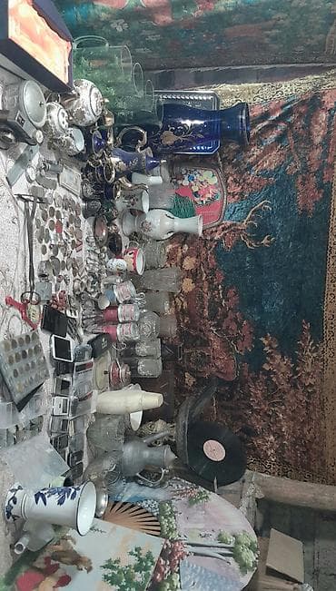 İncəsənət və kolleksiyalar: Kolleksiya və antikvar əşyalar dəsti - Fərqli dövrlərə aid müxtəlif — 3