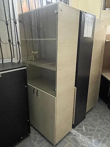 Təzə kimidir taxtası tərtəmizdi 9 ədəd var ofis açdıq bağladıq qiymeti