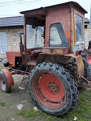 17 şam disk: Traktor — Vladimirеts T-25 (T-25A seriyası) Xüsusiyyətlər: - 2 — 2