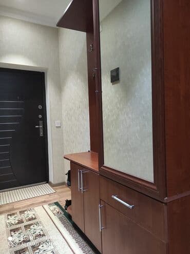 вешалка в прихожую настенная: Комод — 2