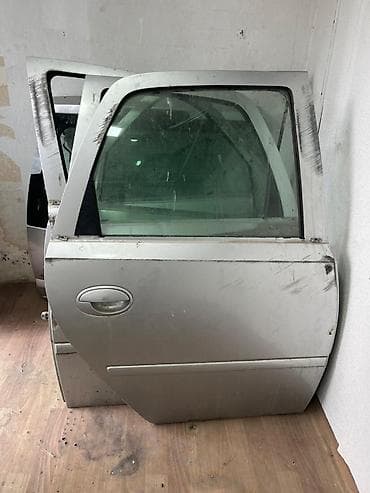 запчасти опель вектра б: Opel Vectra C üçün orijinal kuzov detallarının komplekti - Arxa baqaj — 6