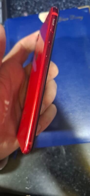 Honor: IPhone 8, Qırmızı — 3