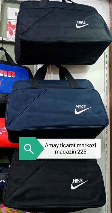 idman çanta: Çanta. 15 manatdan başlayan qiymətlərlə. Ünvan AMAY ticarət mərkəzi — 3