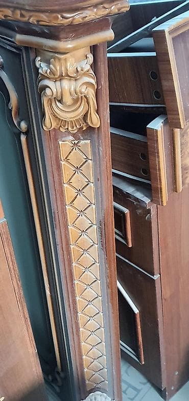 Другая мебель: 2 односпальные кровати, 2 тумбы, Тумба, Комод, Малайзия, Б/у — 8