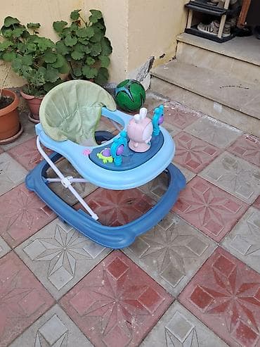 Uşaq arabaları və gəzirici dəsti 1) Yüngül “umbrella” tipli uşaq