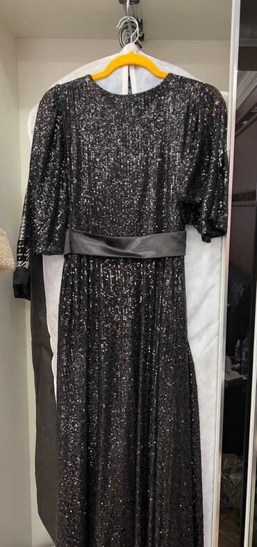 nostril qiymeti: Baha tukilmish dondu M razmer.Cox ucuz qiymete verirem — 2