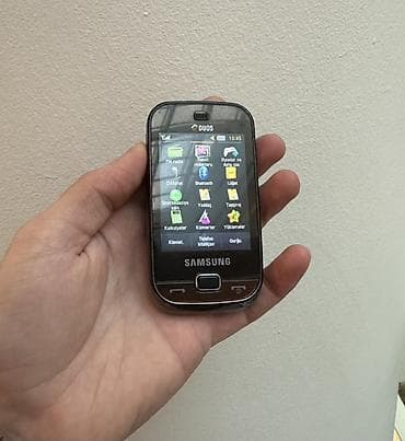 Samsung B5722 Duos, цвет - Черный, Две SIM карты — 3