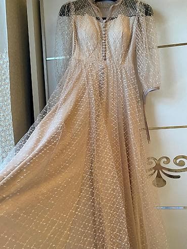 80 manata alınıb.yari qiymetine satilir,Razmer S dir.boy 160 uygun