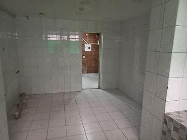 icarə yer: Kommersiya obyektinin icarəsi/satışı üçün elan Obyekt tipi: küçəyə — 7