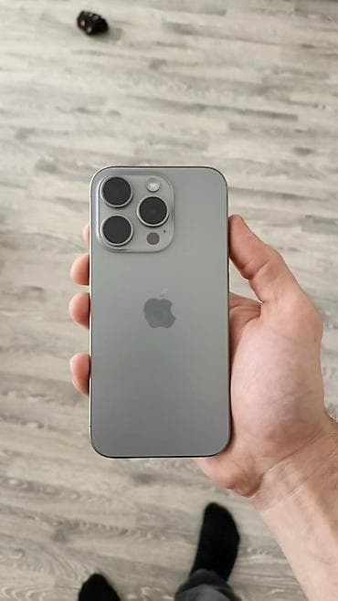 soba şuşəsi: IPhone 15 Pro, Gümüşü — 1