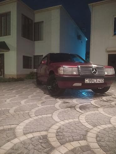 larzon disk: Mercedes-Benz 190 (W201): 2 l | 1989 il Sedan — 4