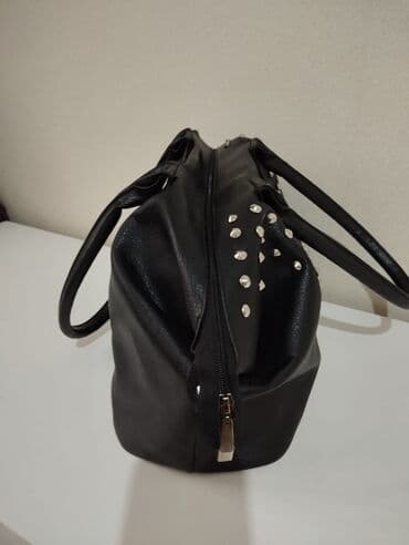 devit 3: Sumka əsil dəridən 2, 3 dəfə işlənib təzədən secilmir — 10