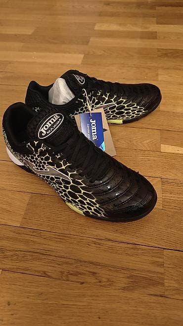 qara almaz: Yeni Joma krossovkası. 41,5 ölçüyə də gedər - Model: Joma Maxima TF — 1