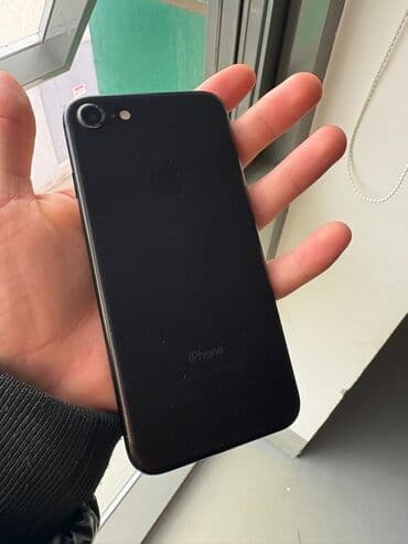Renault: IPhone 7, 32 GB, Qara, Barmaq izi — 2