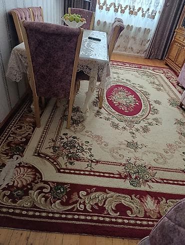 ud hindi bitkisi: Qırmızı-bəj klassik naxışlı xalça - Dizayn: Mərkəzdə oval medalon — 4