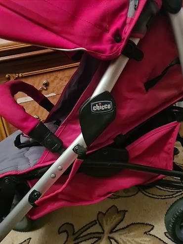 Modullu arabalar: Klassik gəzinti arabası, Chicco, İşlənmiş, Cins: Qız, Yaş: 30 ay — 3