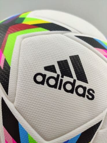 select futbol topu: Futbol topu "Adidas". Keyfiyyətli və professional futbol topu — 3