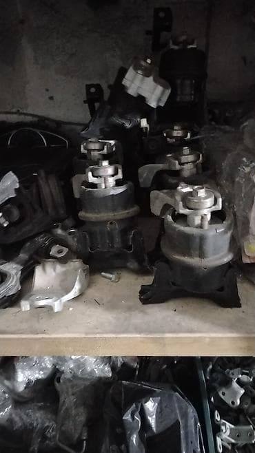 zapças: Avtomobil ehtiyat hissələri – sükan reykləri, mühərrik yastıqları və — 3