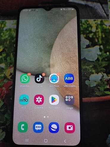 galaxy a 10: Samsung Galaxy A12, rəng - Qara, İki sim kartlı — 2